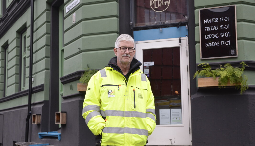 UVANLIG: – Dette er litt uvanlig med en sånn fargesammensetning som du ser her. Man ser ofte at man velger mer tradisjonelle farger på byggene, sier prosjektleder Geir Sørli i JP Lunde. UVANLIG: – Dette er litt uvanlig med en sånn fargesammensetning som du ser her. Man ser ofte at man velger mer tradisjonelle farger på byggene, sier prosjektleder Geir Sørli i JP Lunde.