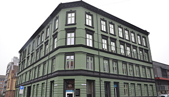 BYGÅRD: Dette er et typisk 1890-bygg, en tradisjonell Oslo-bygård som står på byantikvarens gule liste. BYGÅRD: Dette er et typisk 1890-bygg, en tradisjonell Oslo-bygård som står på byantikvarens gule liste.