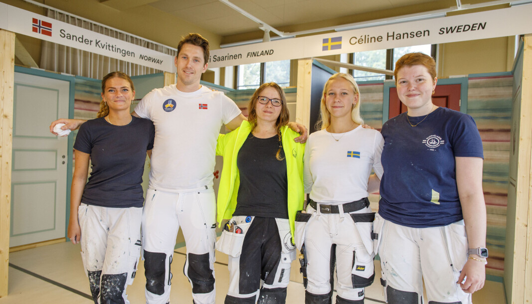 NORDENS BESTE: Konkurrentene i det nordiske mesterskapet har stor resepekt for hverandre etter å ha konkurrert i tre dager. Fra venstre: Kille Falkensten (Danmark), Sander Kvittingen (Norge), Sari Saarinen (Finland), Céline Hansen (Sverige) og Guðrun Blöndal (Island) NORDENS BESTE: Konkurrentene i det nordiske mesterskapet har stor resepekt for hverandre etter å ha konkurrert i tre dager. Fra venstre: Kille Falkensten (Danmark), Sander Kvittingen (Norge), Sari Saarinen (Finland), Céline Hansen (Sverige) og Guðrun Blöndal (Island)