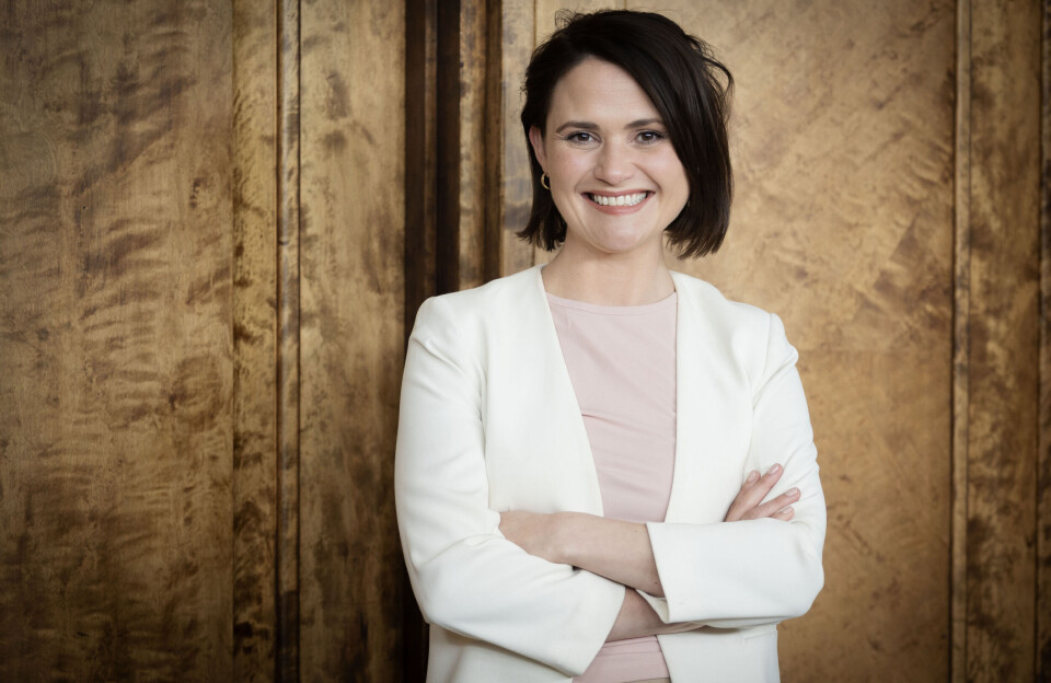 KARI KOMMER: Kunnskapsminister Kari Nessa Nordtun (Ap) har mange nyheter å fortelle om når hun møter ansatte på opplæringskontorene innen byggfag. Portrett