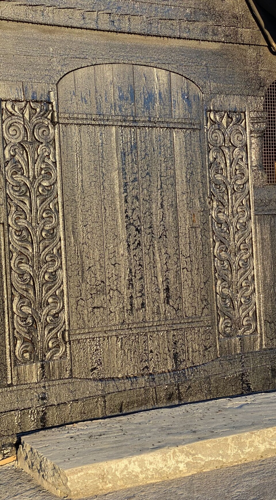 DETALJ: Fra Heddal stavkirke.